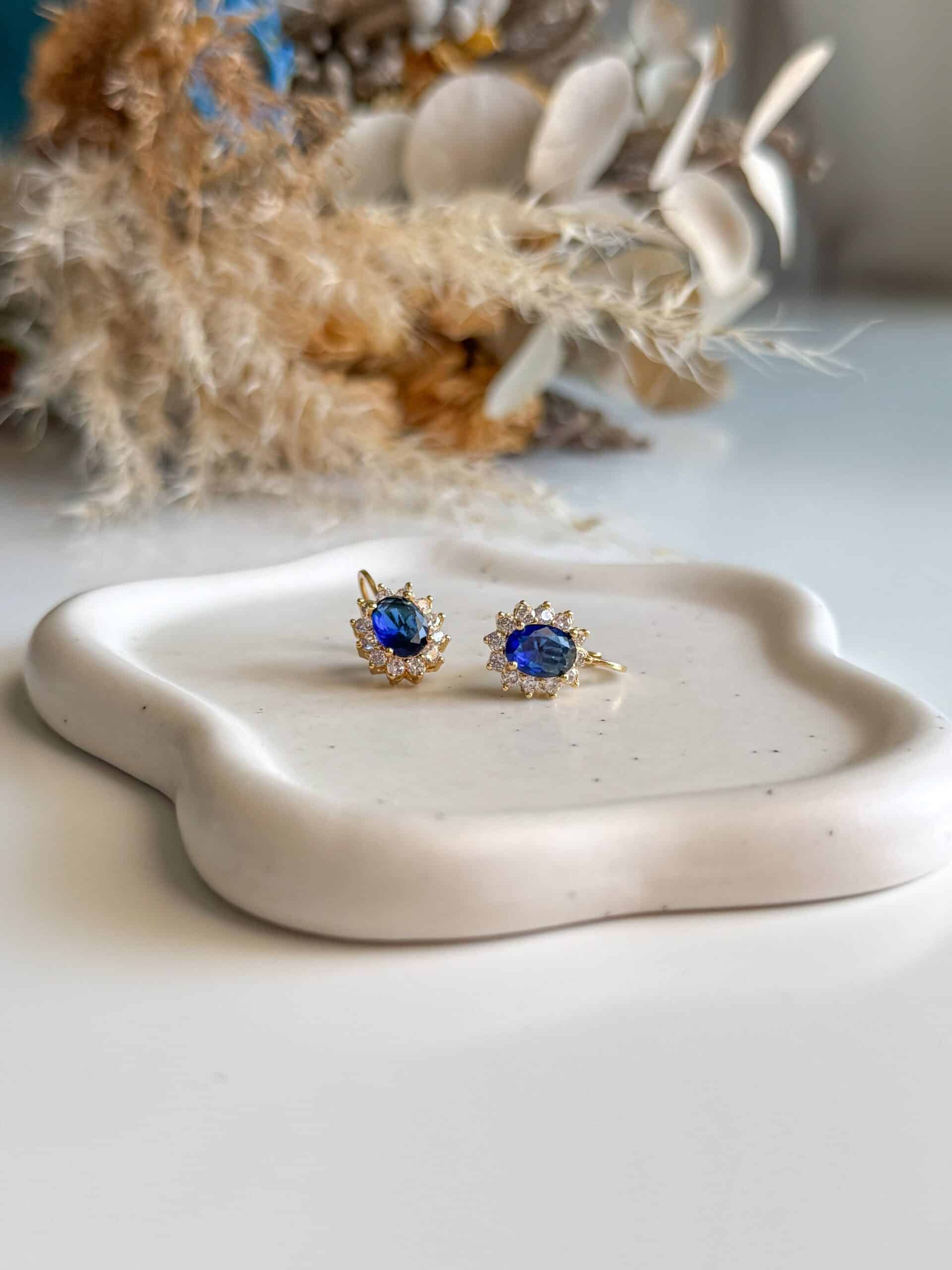 Χρυσά Κρεμαστά Σκουλαρίκια με Μπλε Ζιργκόν