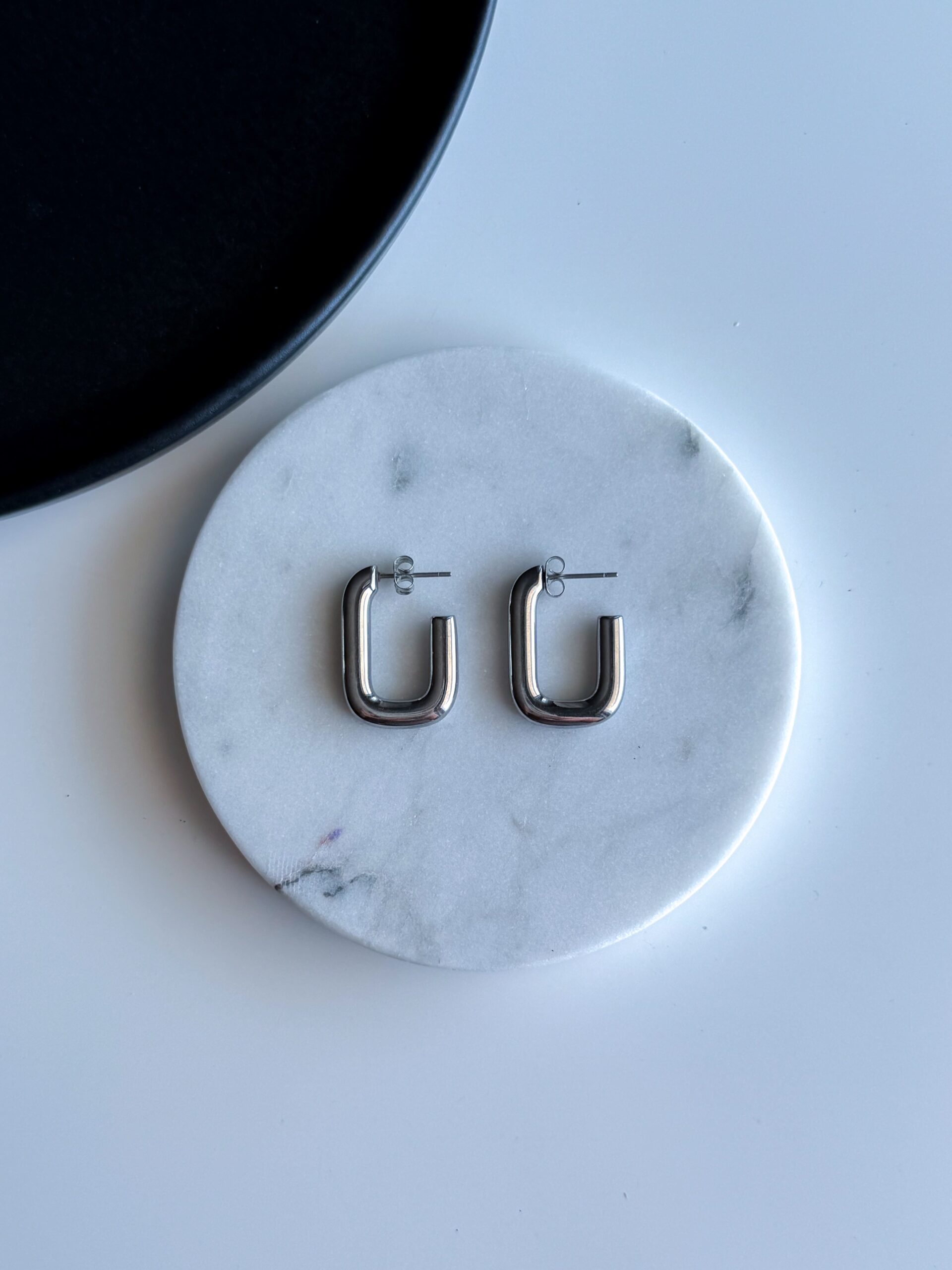 Ασημί σκουλαρίκια ορθογώνιοι κρίκοι vp jewels