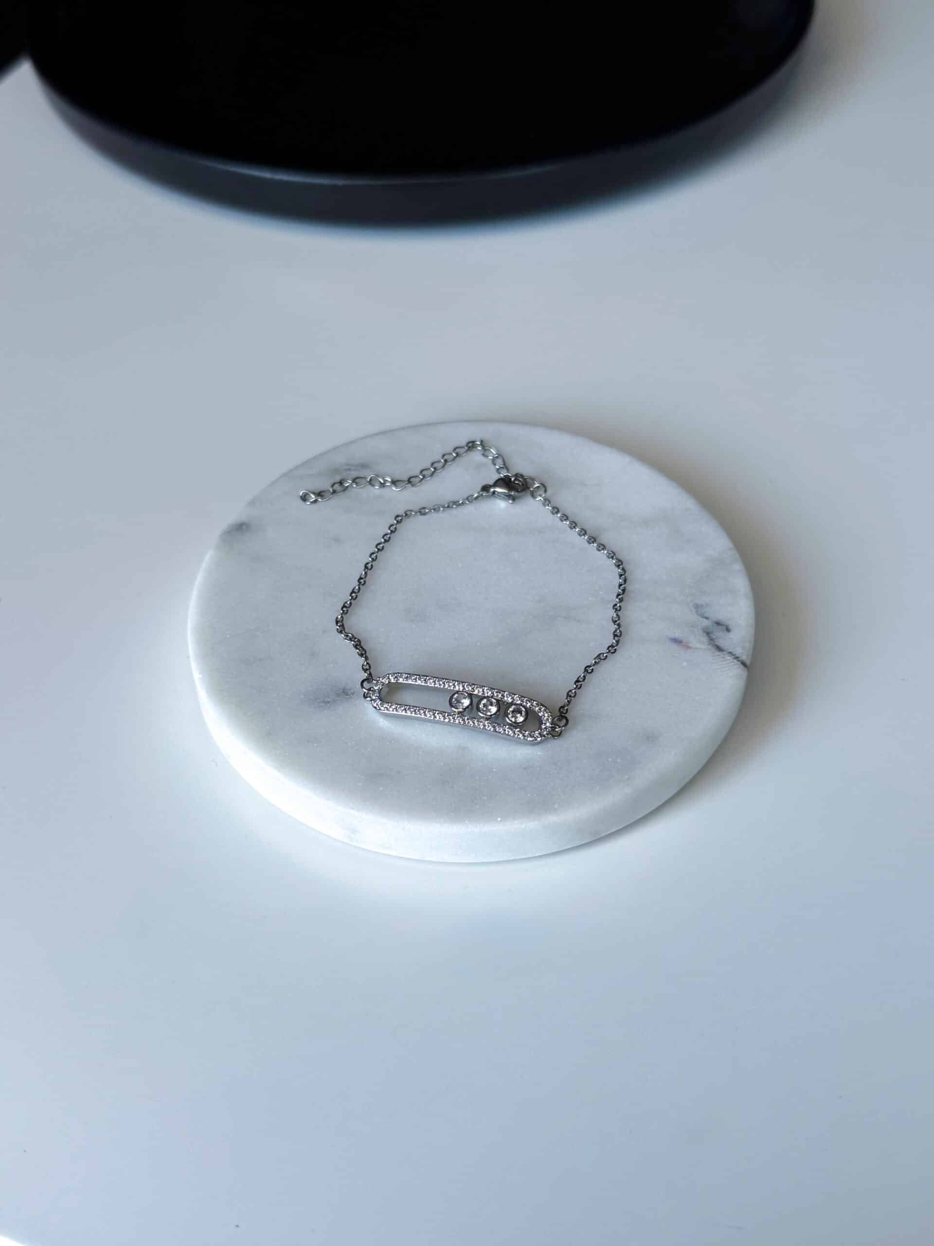 γυναικεία ασημί αλυσίδα χεριού