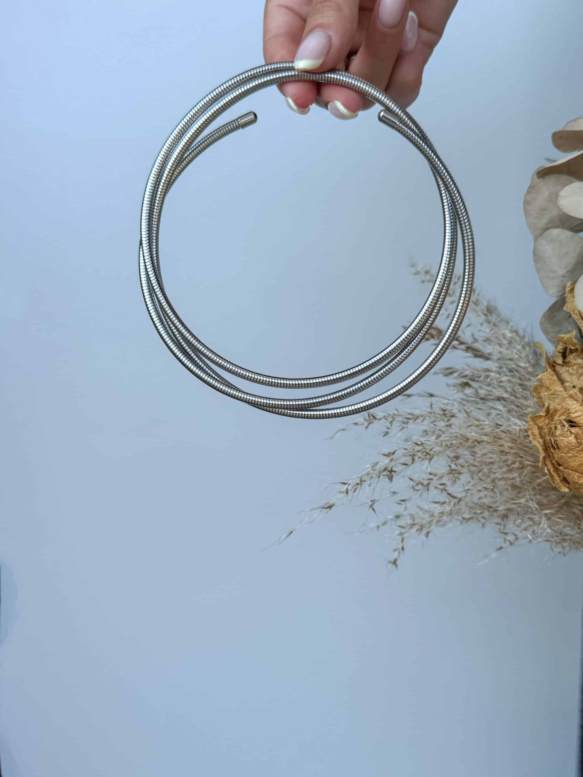 ασημί τριπλό κολιέ chocker