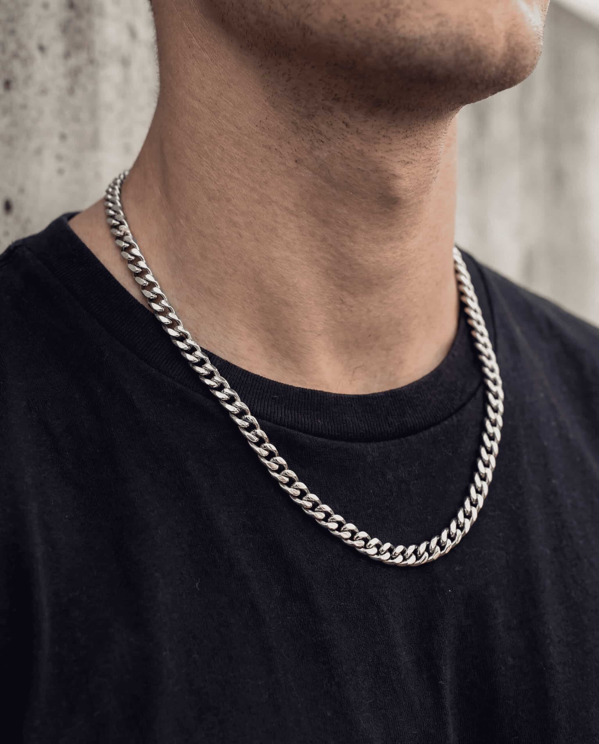 ατσάλινα ανδρικά κολιέ